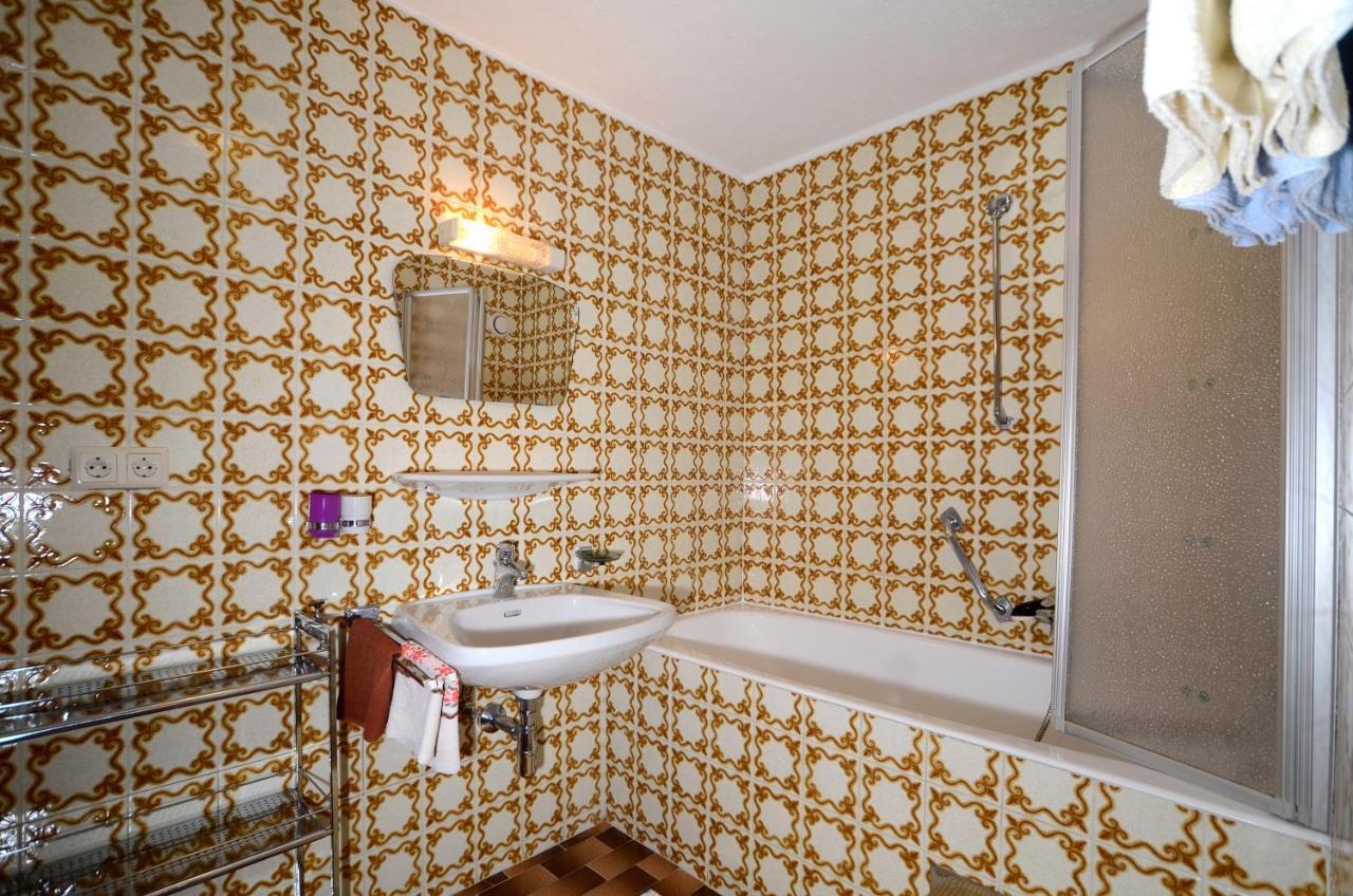 Gaestehaus Riml Langenfeld Room photo